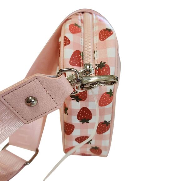 Madden Girl Camera Crossbody Pink White Red Strawberry Print Coin Purse NWT - Picture 3 of 10
